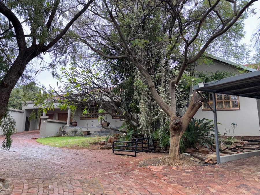 4 Bedroom Property for Sale in Protea Park North West